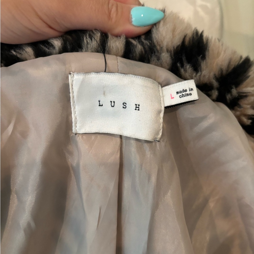 Animal Print Coat - Picture 9 of 13